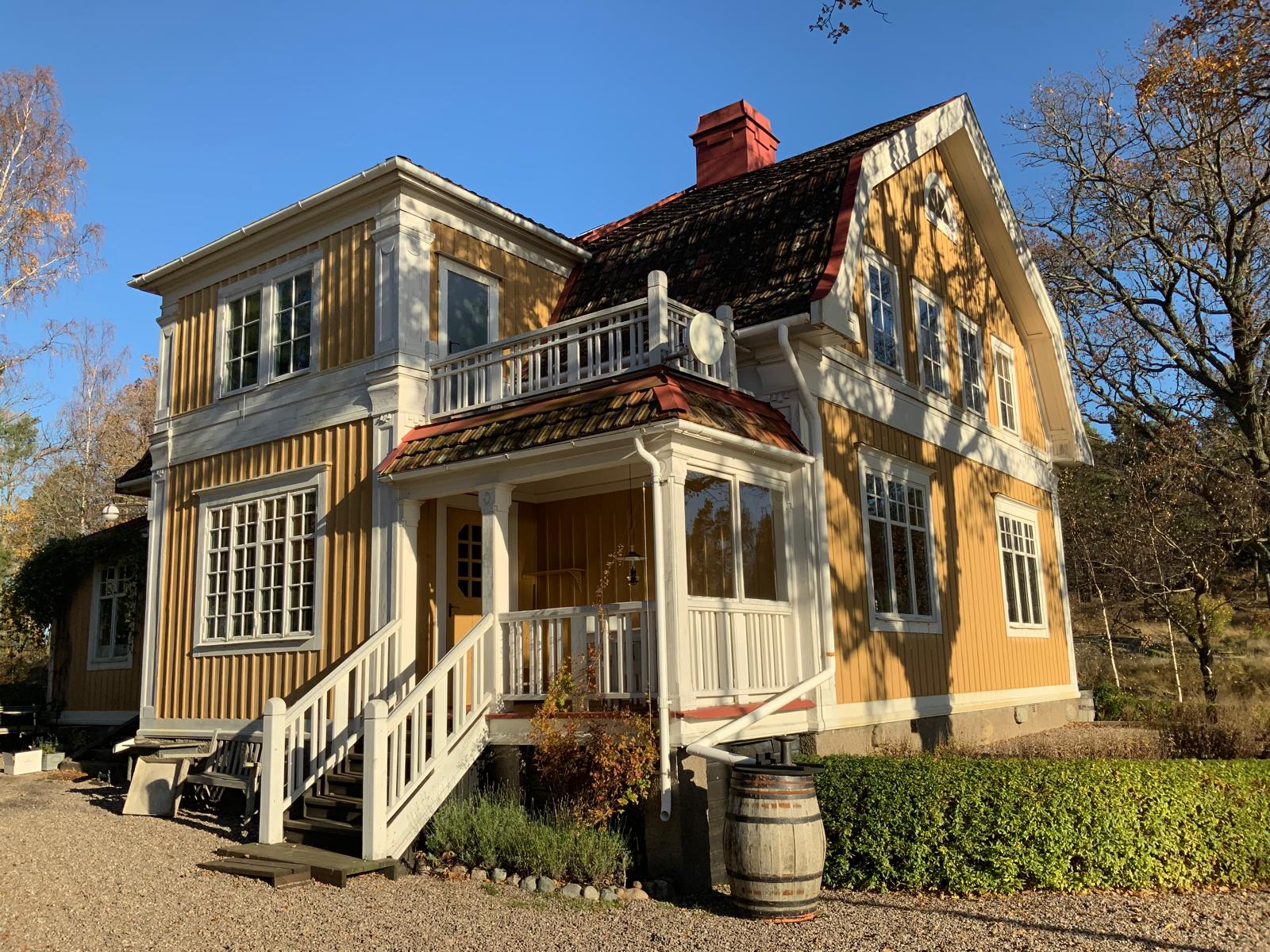 WhatsApp Image 2024-05-22 at 12.31.44 (5) Renomate fasad och fönsterrenovering